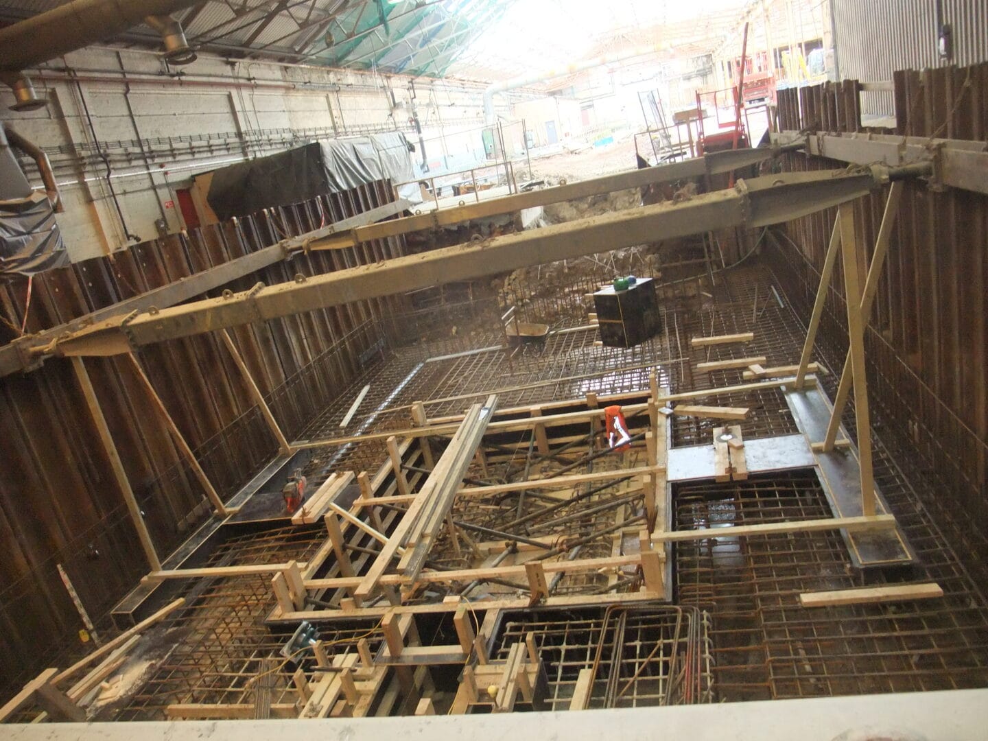 Cairn Cross depot maintenance pit modifications